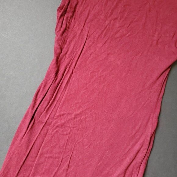 Velvet
Torch Red Tight Fitting Dress - Picture 9 of 10